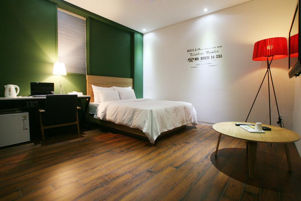 Vvalt Hotel Сеул Стая снимка
