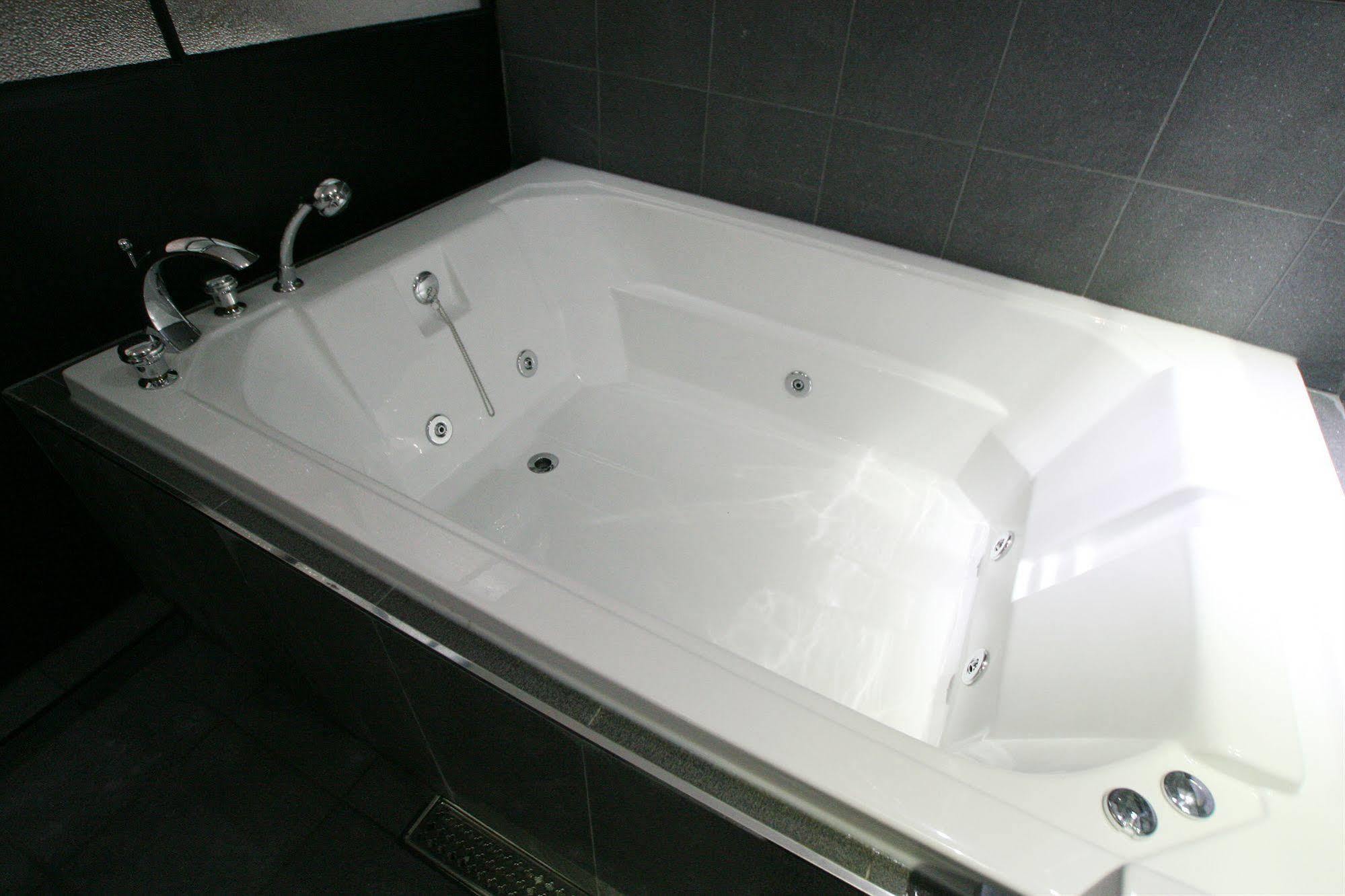 Vvalt Hotel Сеул Екстериор снимка