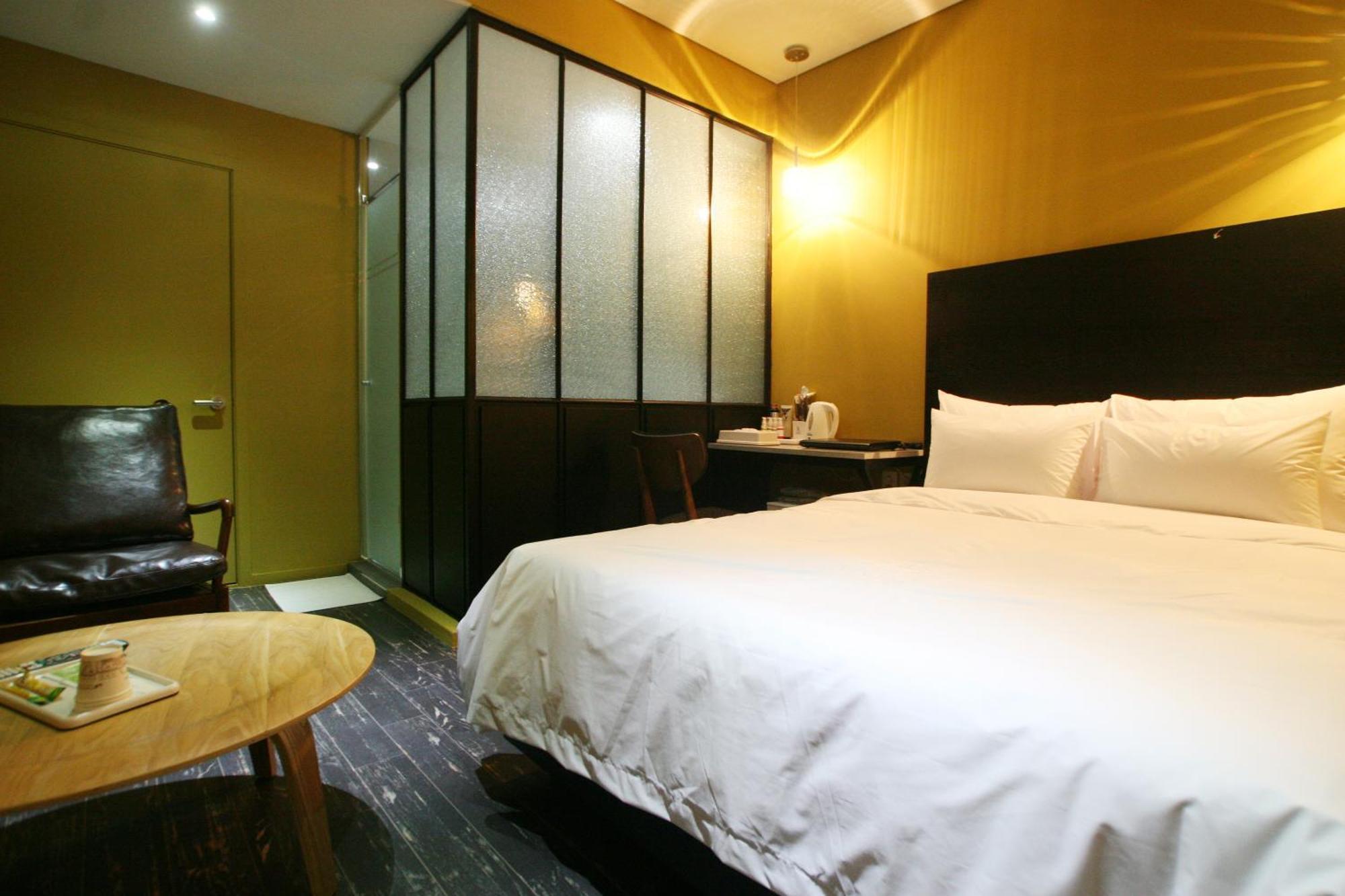 Vvalt Hotel Сеул Екстериор снимка