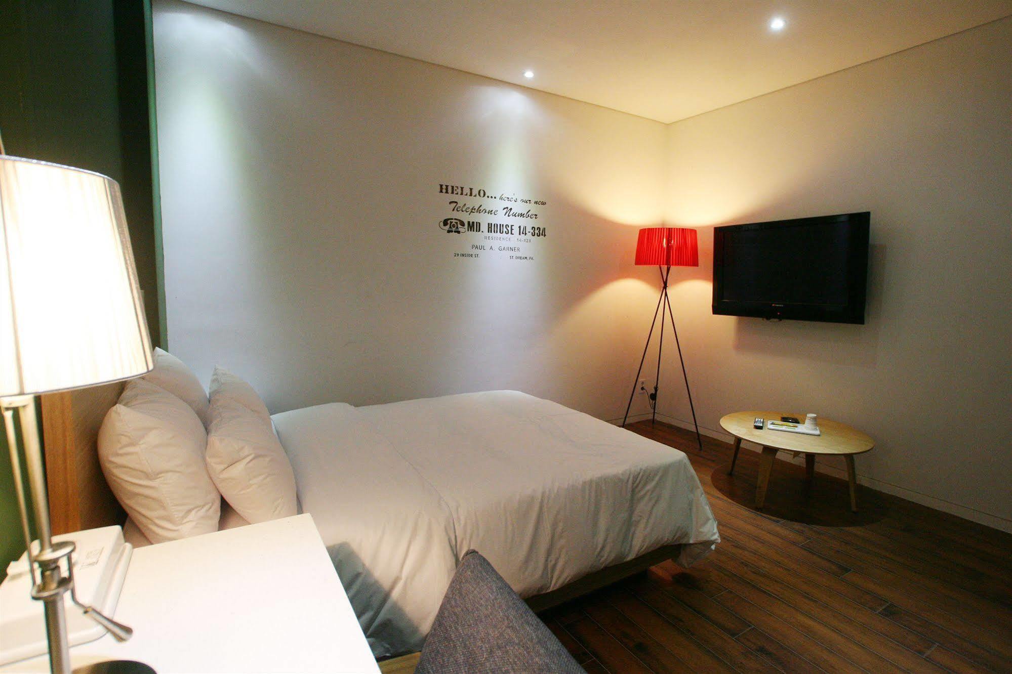 Vvalt Hotel Сеул Екстериор снимка
